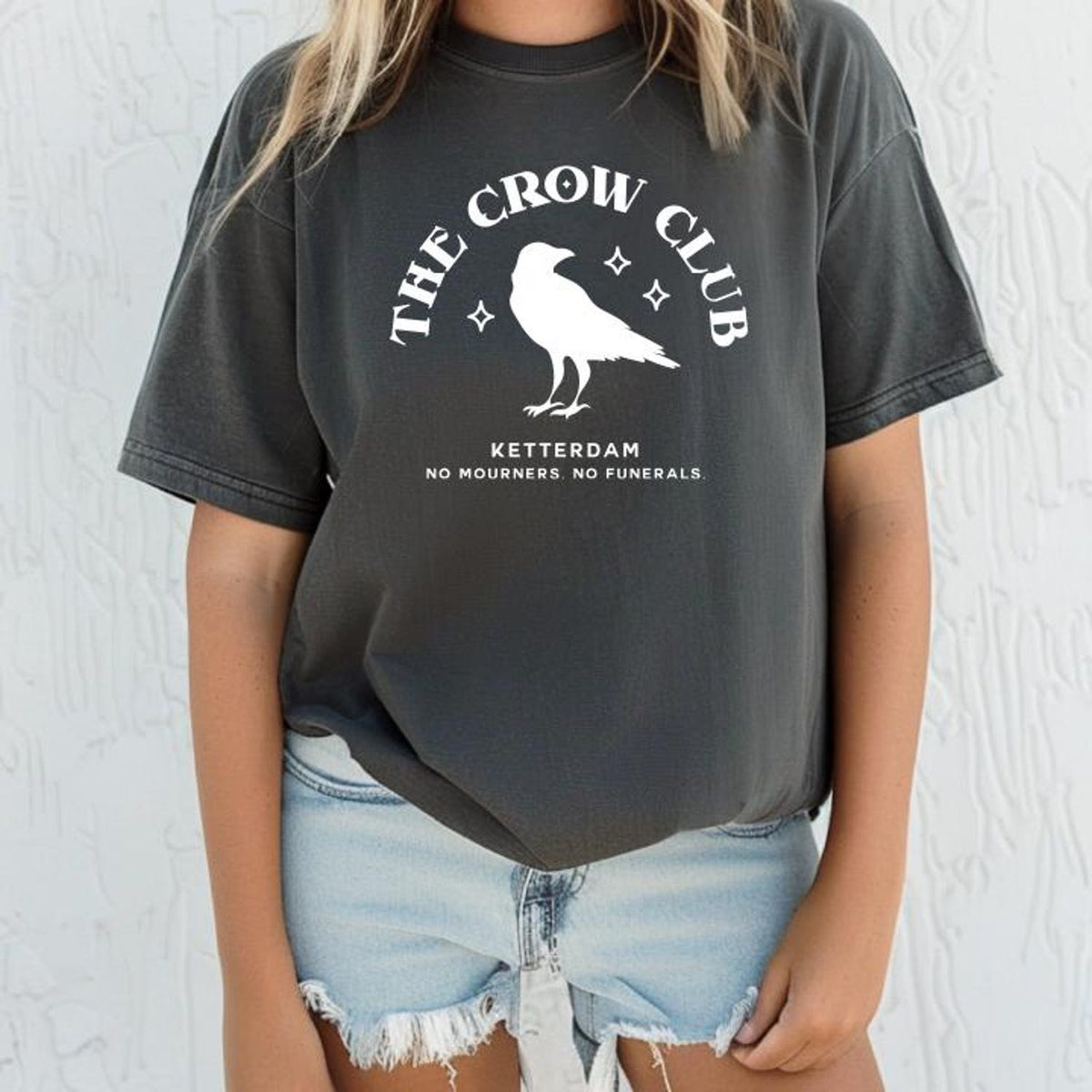 (SOC) -  Ketterdam Crow Club Comfort Colors Tshirt, Six of Crows Tee, Student Gift, Bookish Shirt, Romantasy Book, Fantasy Romance,BEL6
