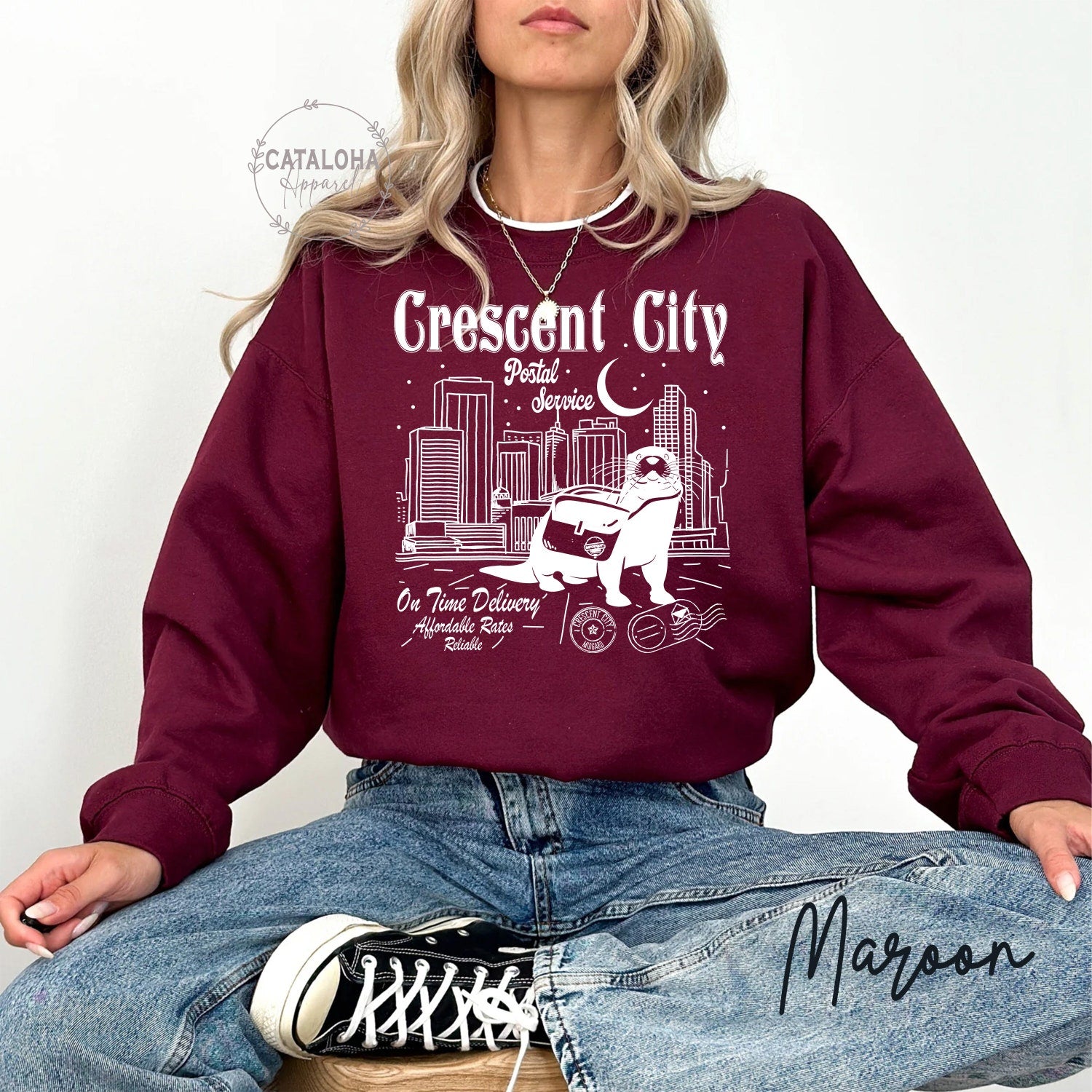 ACOTAR -  Crescent City Postal Service sweatshirt, House of Earth and Blood, Crescent city otter, Sarah J Maas, Crescent City,SJM sweatshirt,Lunathion