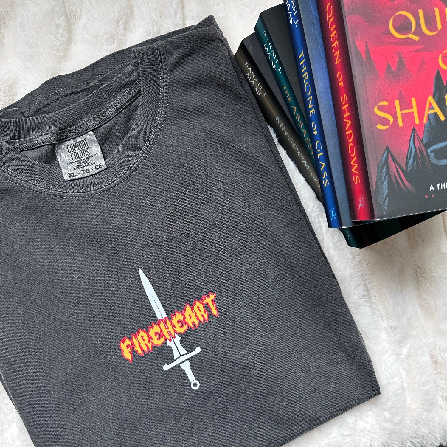 (TOG) -  Fireheart, Aelin, The Thirteen, TOG, Throne of Glass, Book Shirt Booktok Merch, Bookish T-shirt, Romantasy, Fantasy Reader, Spicy, Book Club