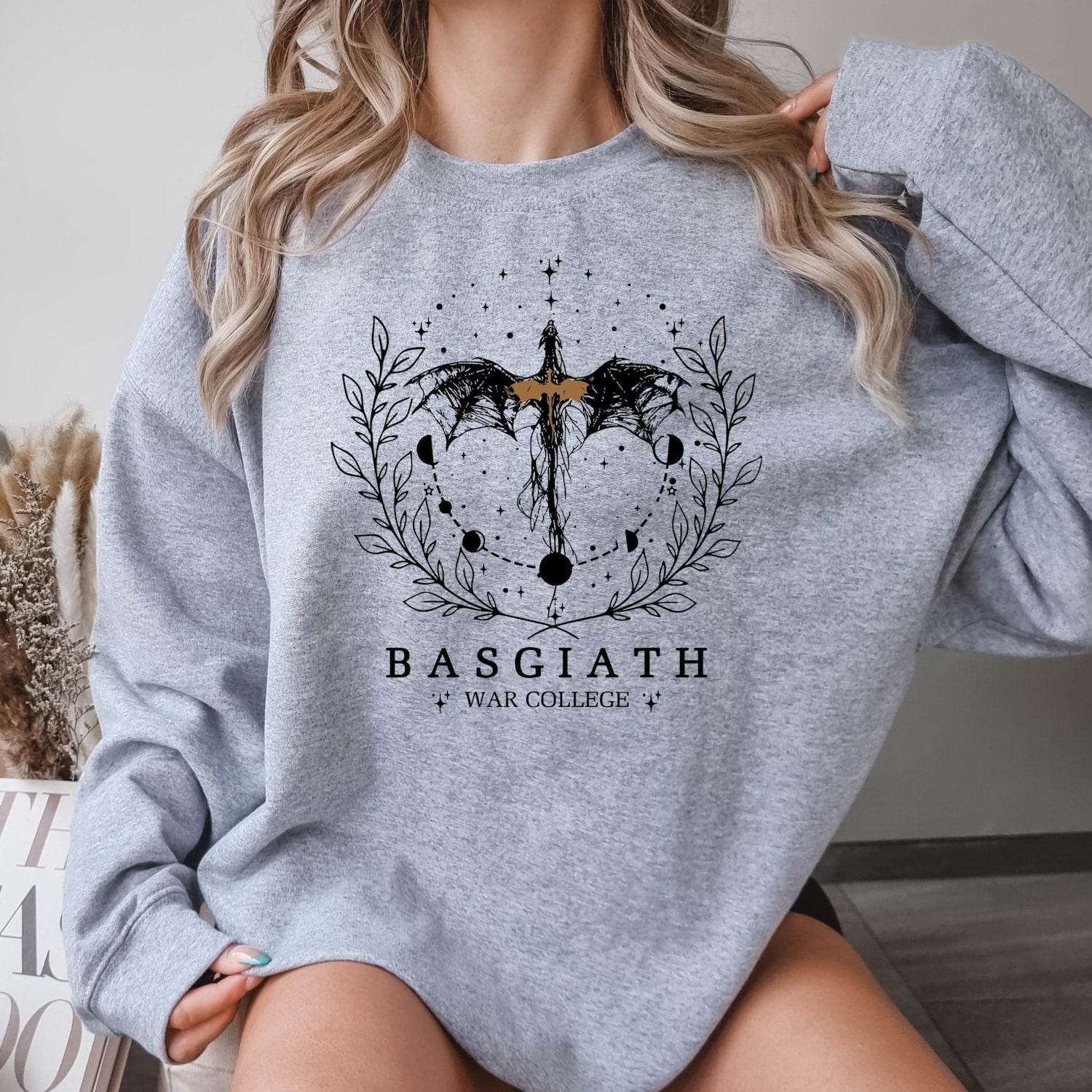 Fourth Wing -  Fourth Wing Sweatshirt, Basgiath War College Comfort Colors Shirt, Dragon Rider, Violet Sorrengail, Xaden Riorson, Riders Quadrant, Reader