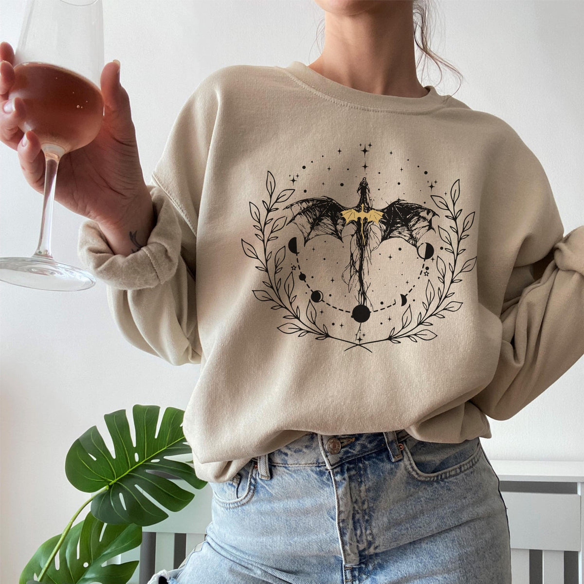 Fourth Wing -  Basgiath Sweatshirt Romantasy Book Fandom Merch Bookish Dragon Bookworm Gift for Her Booktok Booknerd Read Shirt Booklover Book Loving