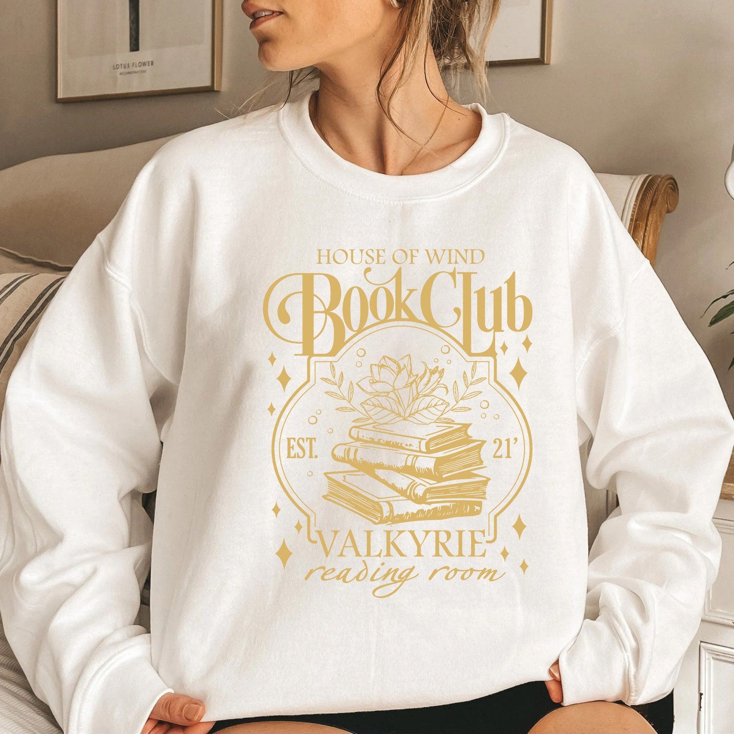 ACOTAR -  ACOTAR House Of Wind Book Club Shirt, Night Court Velaris House Of Wind Library Sarah J Maas Throne of Glass, Valkyrie Reading Room SJM