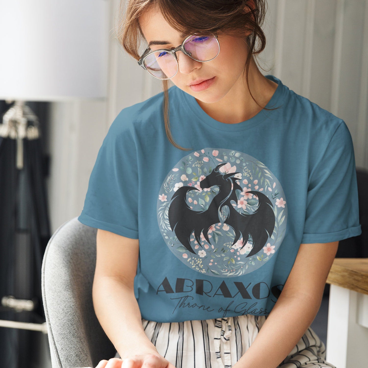 (TOG) -  Abraxos Botanical T-Shirt, The Thirteen, Throne of Glass, Manon Blackbeak Fandom, Wing Leader, SJM, Sarah J Mass, Bookish Gift