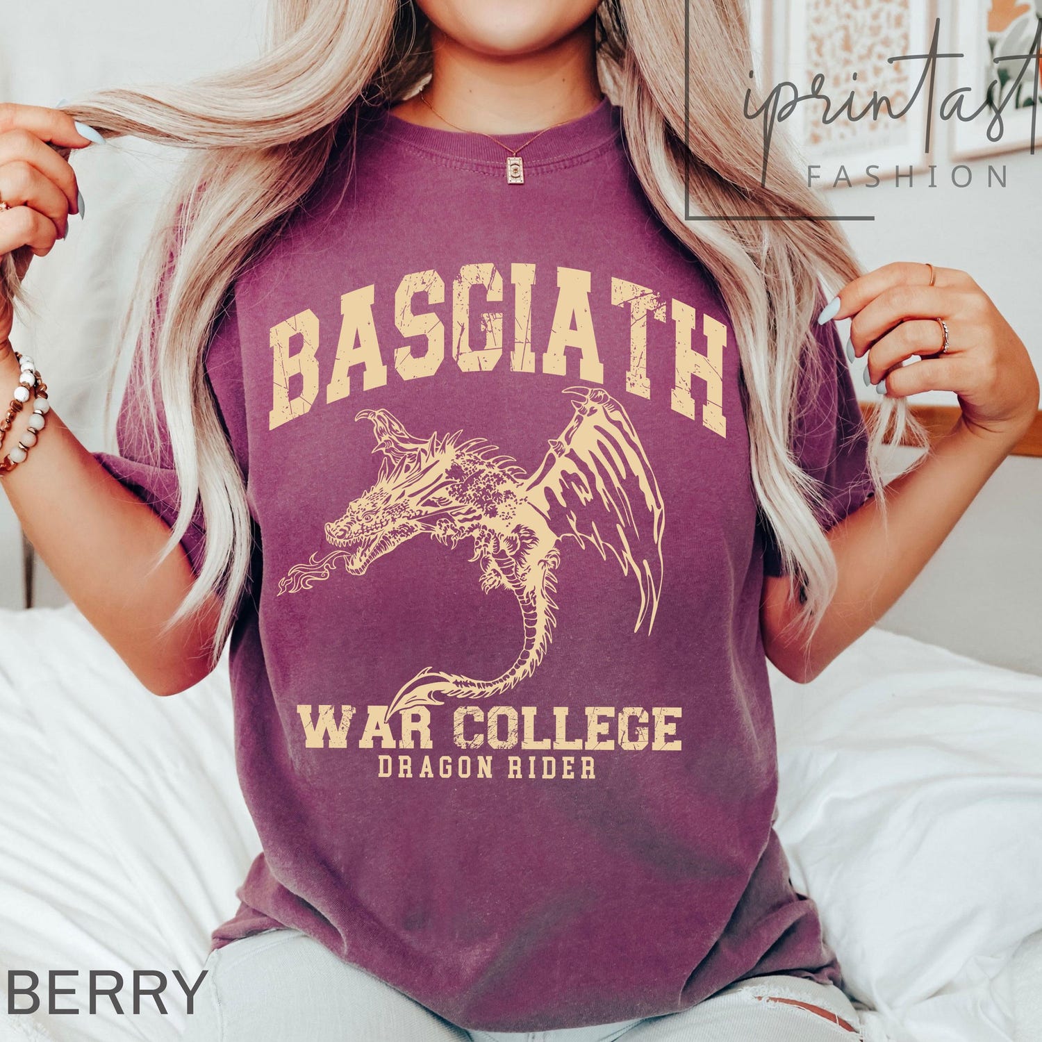 Fourth Wing -  Basgiath War College t-shirt, Fourth Wing Shirt, Violet Sorrengail, Bookish Shirt, Xaden Riorson, Gifts For Readers, Dragon Rider Shirt