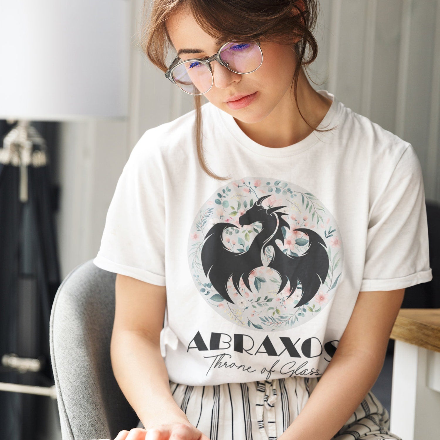 (TOG) -  Abraxos Botanical T-Shirt, The Thirteen, Throne of Glass, Manon Blackbeak Fandom, Wing Leader, SJM, Sarah J Mass, Bookish Gift